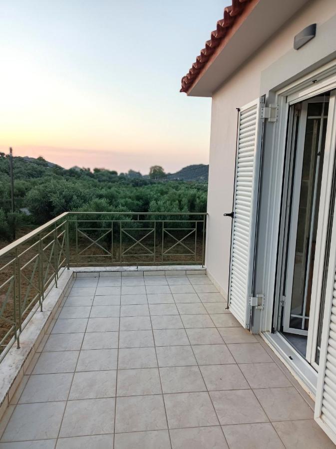 Zoi'S Hοuse.Vacation Home In Mani Near Vathi Beach المظهر الخارجي الصورة