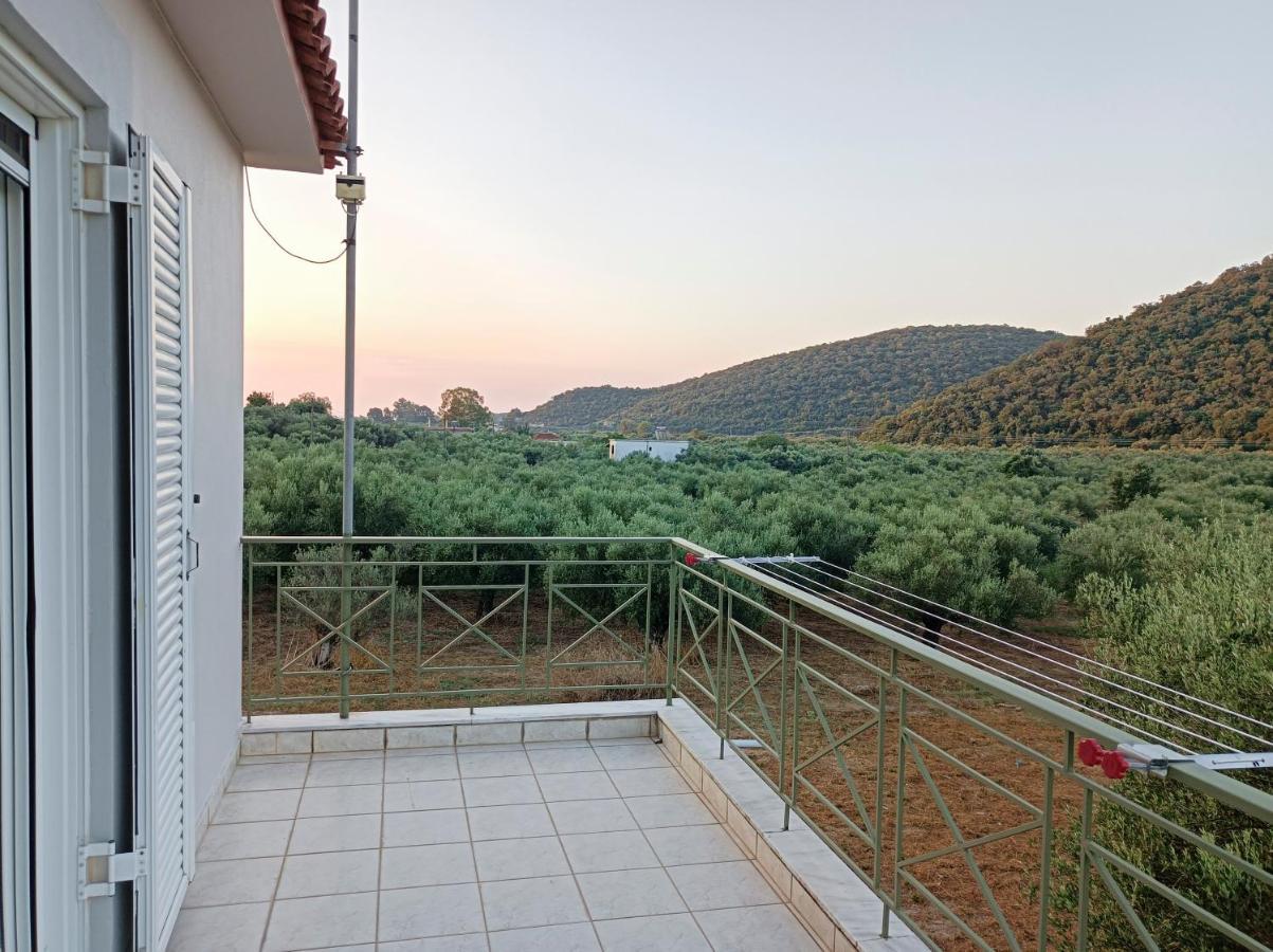 Zoi'S Hοuse.Vacation Home In Mani Near Vathi Beach المظهر الخارجي الصورة
