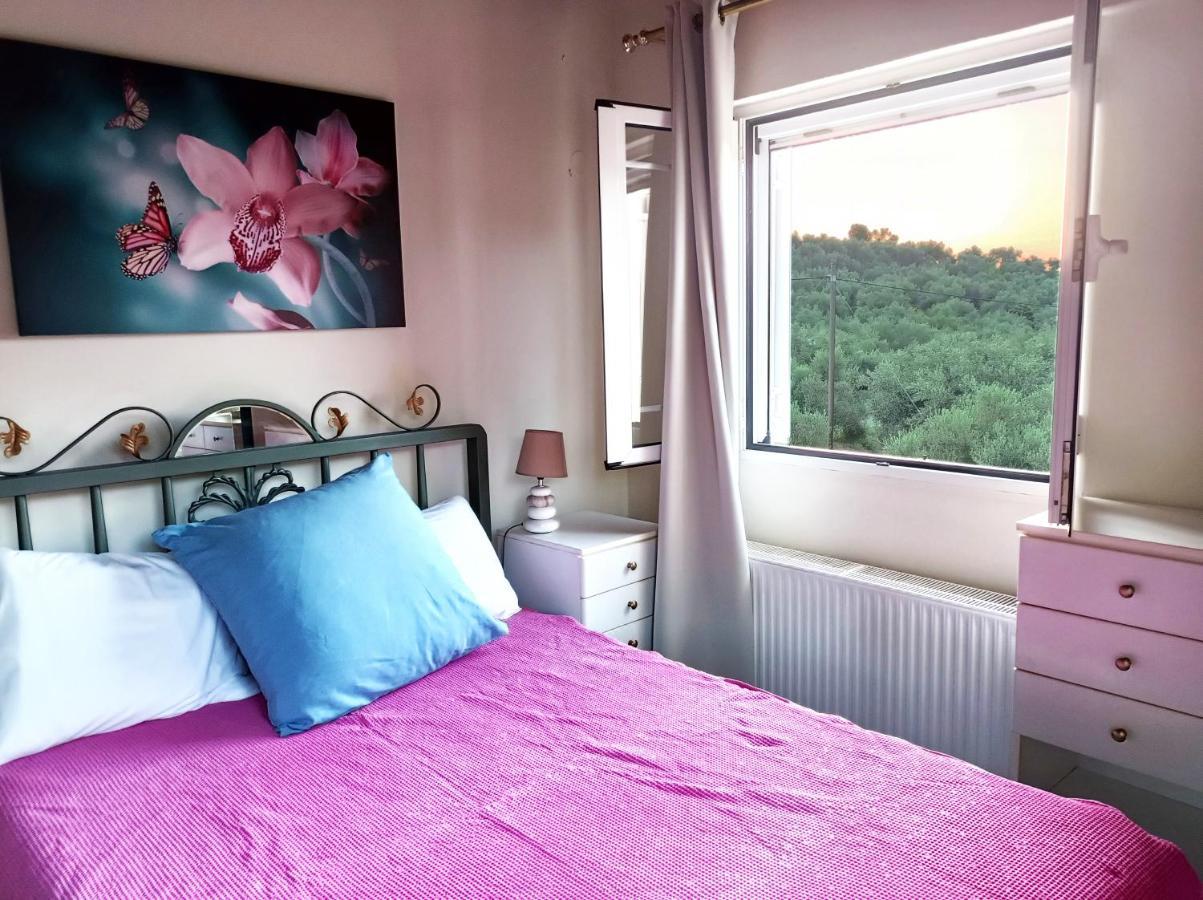 Zoi'S Hοuse.Vacation Home In Mani Near Vathi Beach المظهر الخارجي الصورة