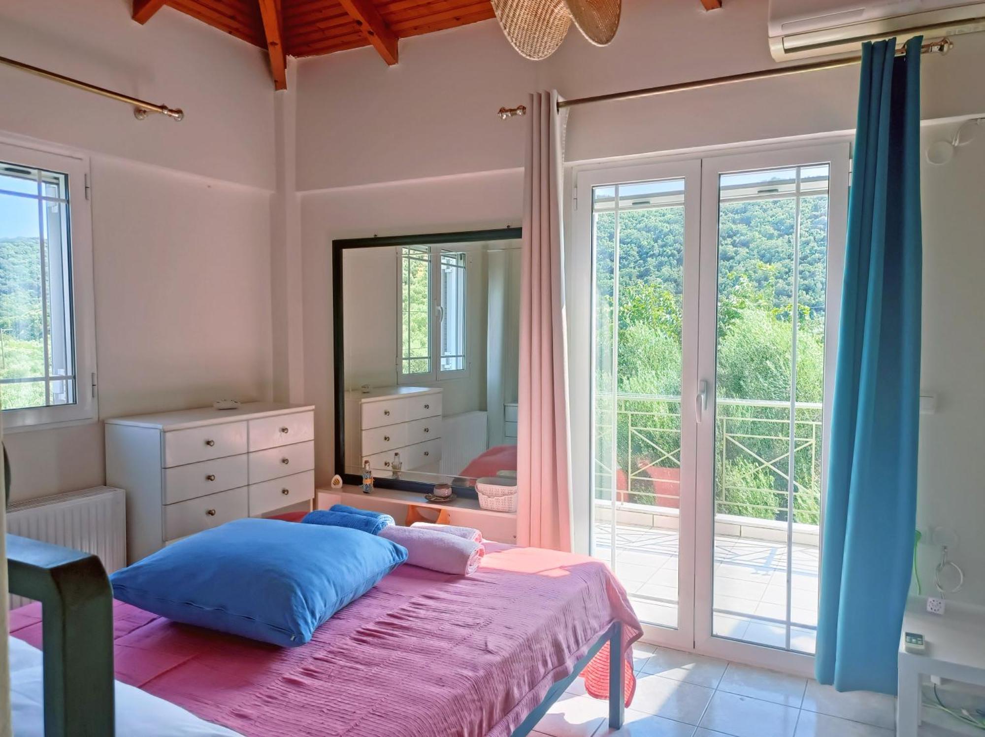 Zoi'S Hοuse.Vacation Home In Mani Near Vathi Beach المظهر الخارجي الصورة